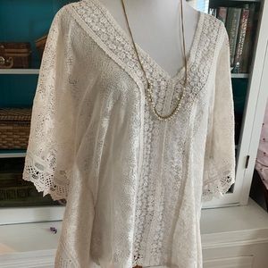🌾🌾Candie’s lace top size L🌿